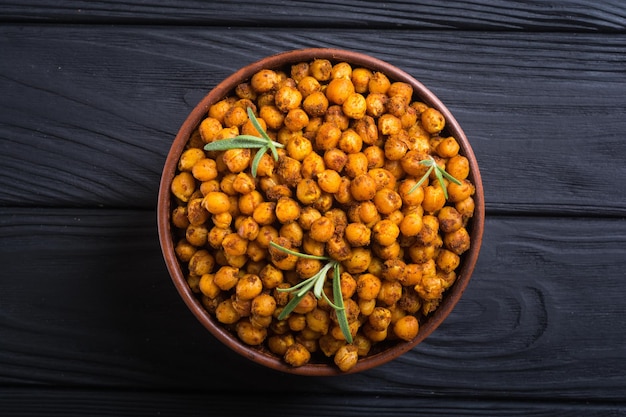 Ceci arrostiti al rosmarino Snack al forno