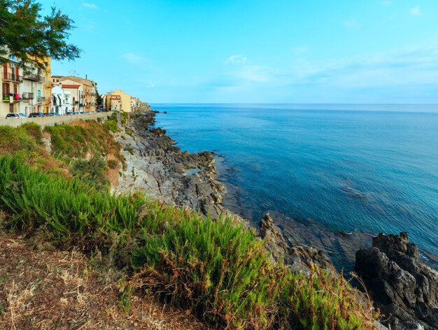 Cefalù vista costa Sicilia Italia