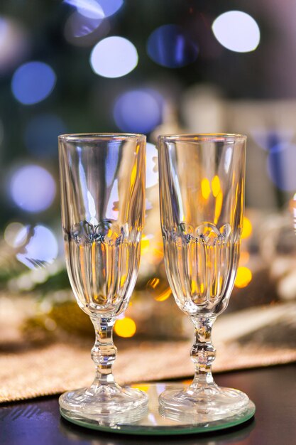 Celebrazione di Natale e Capodanno con champagne