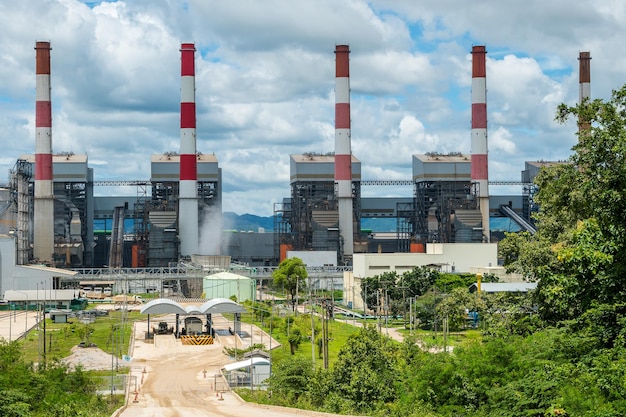 Centrale elettrica a Lampang Thailandia