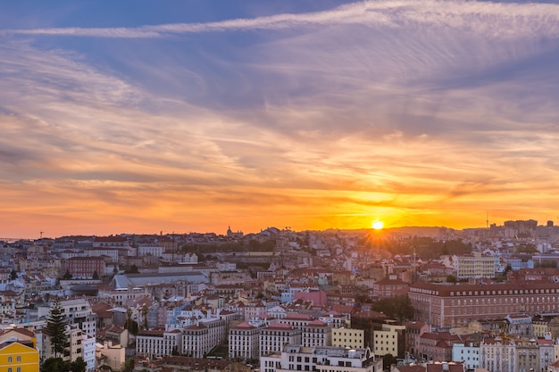 Centro storico di Lisbona al tramonto, Portogallo