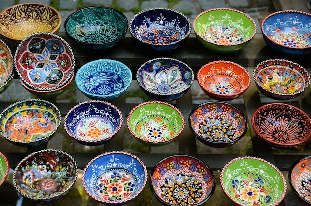 Ceramiche turche classiche sul Grand Bazaar di Istanbul.