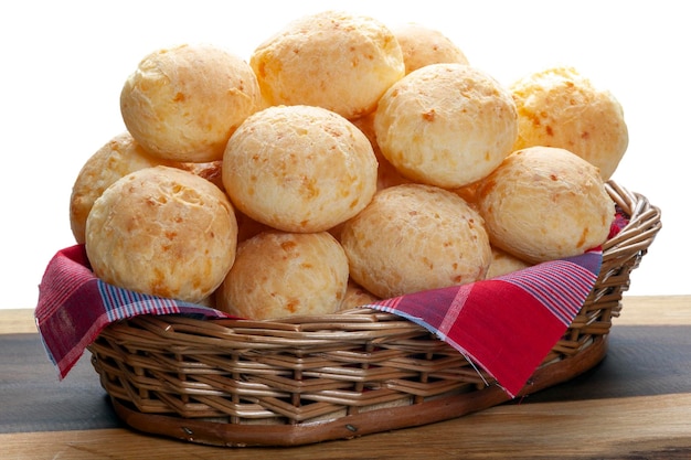 Cestino di pane al formaggio Spuntino brasiliano pao de queijo