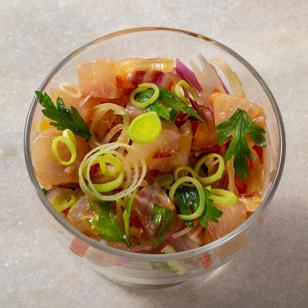 Ceviche di cibo peruviano. Cucina peruviana e frutti di mare.