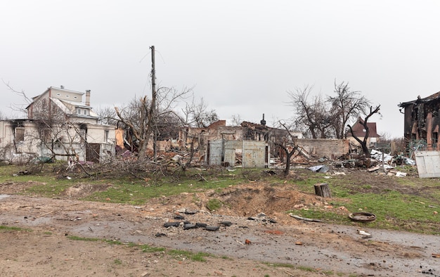 CHERNIHIV REG UCRAINA 18 aprile 2022 Guerra della Russia contro l'Ucraina Case completamente distrutte e caos nella regione di Chernihiv a seguito dell'attacco degli invasori russi