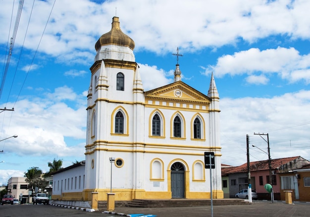 Chiesa cattolica risalente al milleottocentottantotto