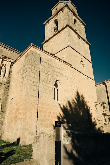 Chiesa Collegiata di Nuestra Senora del Manzano, Castrojeriz - nov, 2021. Foto di alta qualità