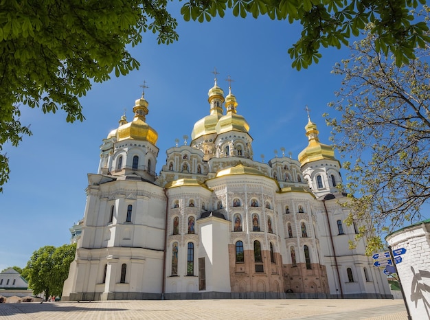 Chiesa del famoso monastero di Kiev Pechersk Lavra