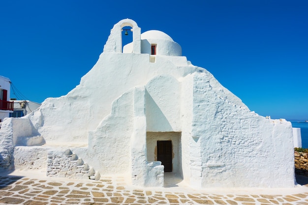 Chiesa di Panagia Paraportiani nell'isola di Mykonos, Grecia.