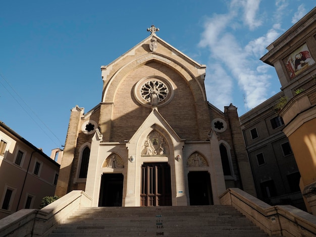 Chiesa di Roma Chiesa di Sant'Alfonso Maria de' Liguori - Santuario Madonna del Perpetuo Soccorso