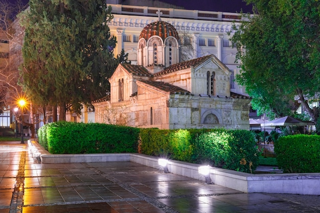 Chiesa di San Eleutherios o piccola metropoli di notte, Atene, Grecia