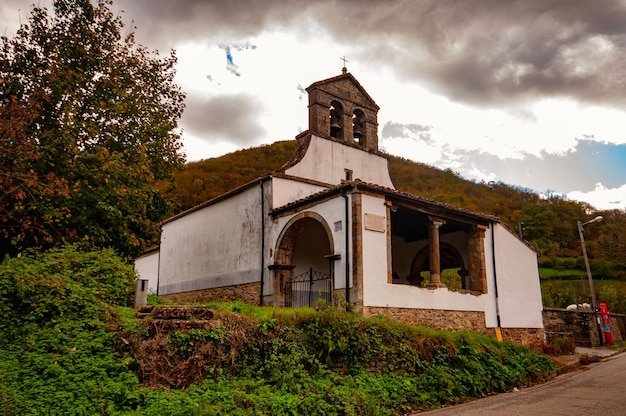 Chiesa di san juan la real de llamas