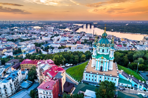 Chiesa di Sant'Andrea e Podil a kiev ucraina