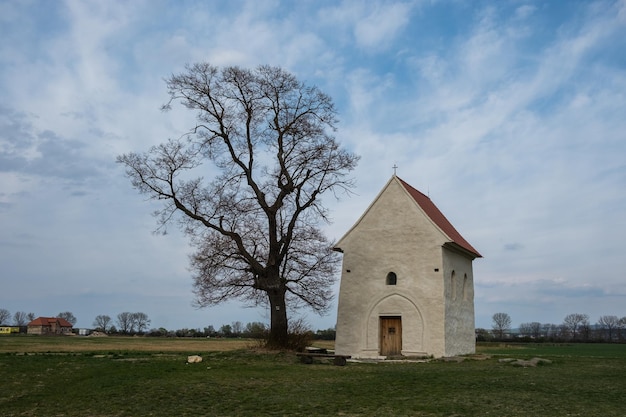 Chiesa di Santa Margherita di Antiochia del IX secolo Kopcany Slovacchia