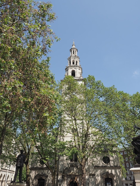 Chiesa di St Clemens Danes a Londra