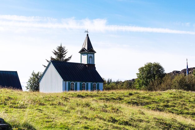 Chiesa di Thingvallakirkja a Thingvellir in autunno