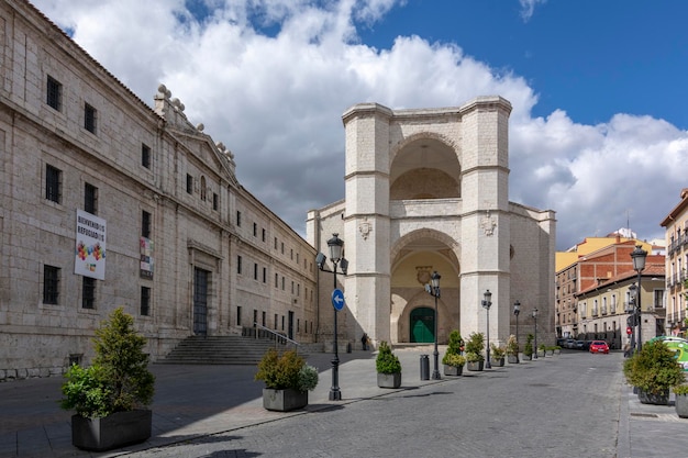 Chiesa gotica dell'antico convento di San Benito el Real