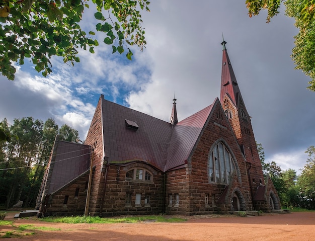 Chiesa luterana di Santa Maria Maddalena in stile Art Nouveau settentrionale in Russia