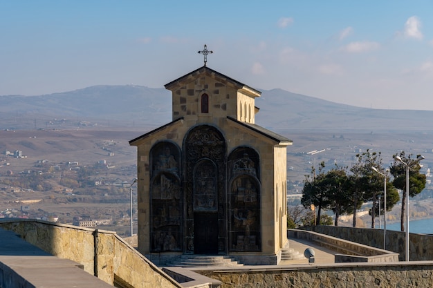 Chiesa presso il monumento noto come Cronaca della Georgia, religione.