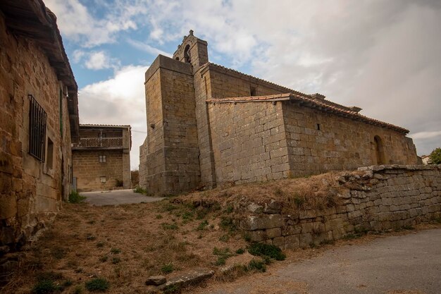 Chiesa romanica di san dionisio a serna del ebro