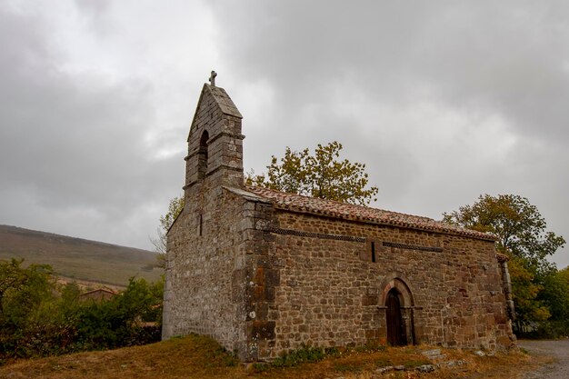 Chiesa romanica di Santa Maria in Olea.