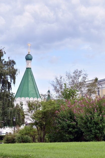 chiesetta tra i fiori