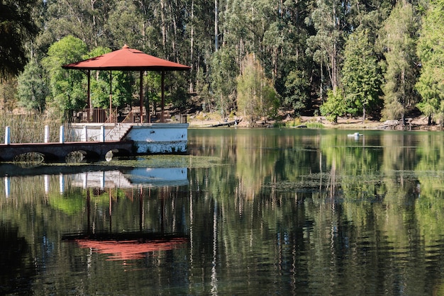 Chiosco nel lago