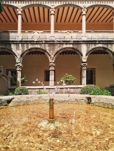 Chiostro del Monastero Reale di Yuste nella provincia di Caceres