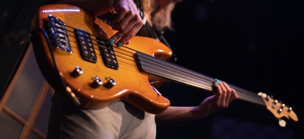 Chitarra ad un concerto