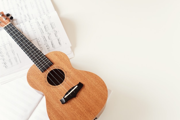 Chitarra Ukulele, spartiti.