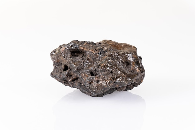 Chondrite Meteorite L Tipo pezzo di roccia isolato formatosi nello spazio nelle prime fasi degli asteroidi del Sistema Solare Questo meteorite proviene da una caduta di meteoriti che ha colpito la Terra