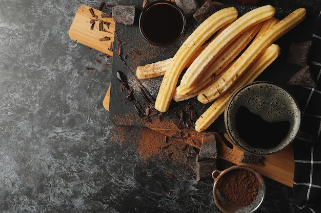 Churros dolci e zucchero a velo