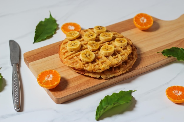 Cialde fatte in casa con banane Waffle Marble