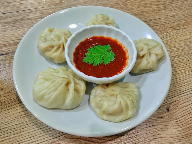 Cibo bhutanese - momo (gnocco)