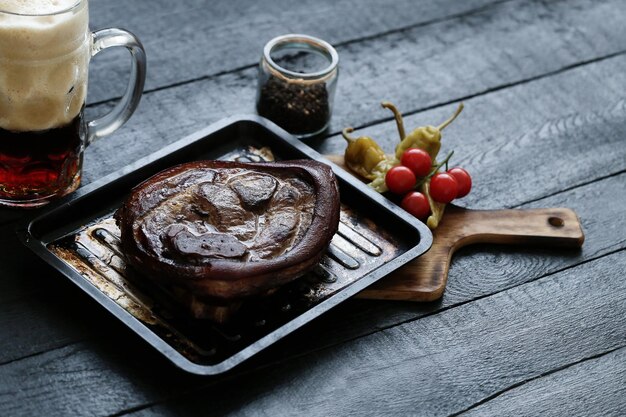 Cibo Carne deliziosa sul tavolo