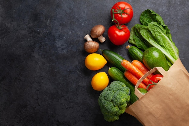 Cibo diverso nel riciclaggio del sacchetto di carta