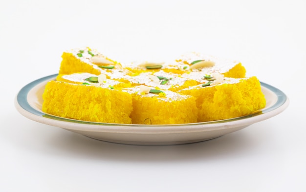 Cibo dolce indiano popolare Khopara Pak