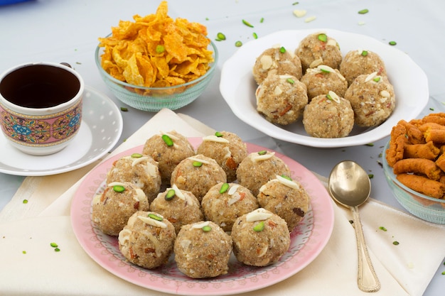 Cibo dolce tradizionale indiano Urad Dal Laddu