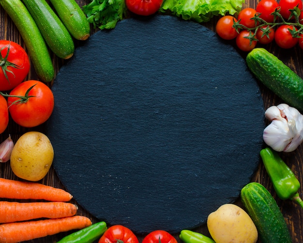 Cibo sano e copia spazio, verdure fresche