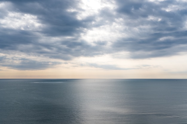 Cielo blu e mare