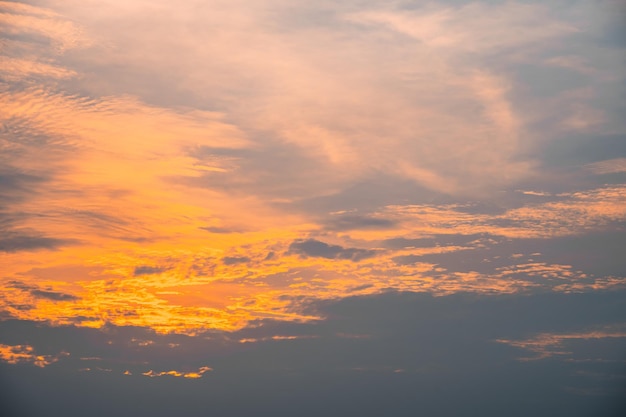 Cielo nuvola cinematografica Cielo naturale bellissimo e cinematografico sfondo texture tramonto