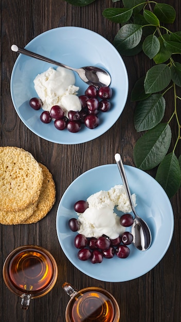 Ciliegia con ricotta per colazione