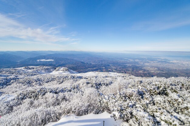 cima della montagna in montagna daisen in Giappone