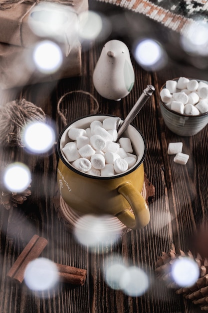 cioccolata calda con marshmallow dolci