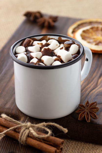 Cioccolata calda con marshmallow