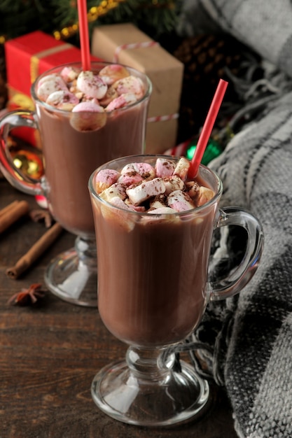 Cioccolata calda di Natale con marshmallow