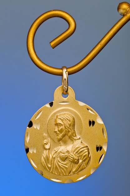 Ciondolo d'oro