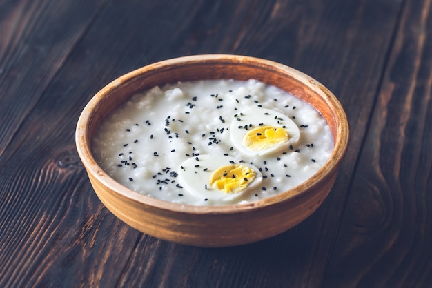 Ciotola di congee - Porridge di riso asiatico