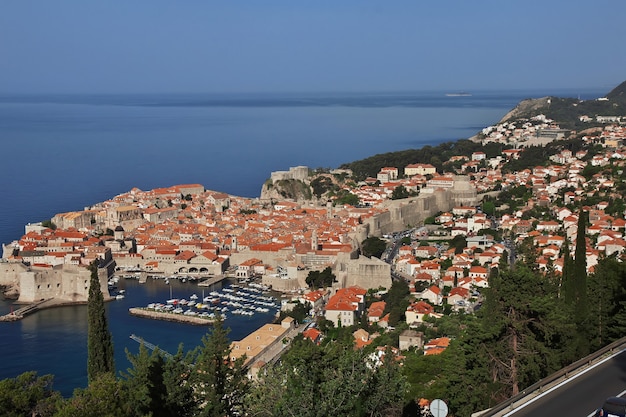 Città di Dubrovnik sul mare Adriatico in Croazia