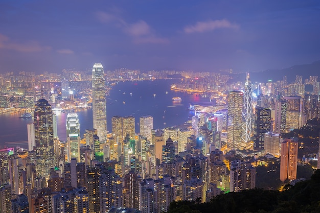 Città di Hong Kong di notte